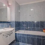 Cosy Pet-friendly Flat W Balcony @ Orczy Garden Apartament