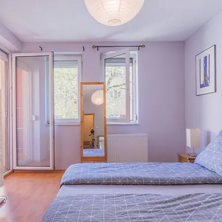 Apartmán Cosy Pet-friendly Flat W Balcony @ Orczy Garden