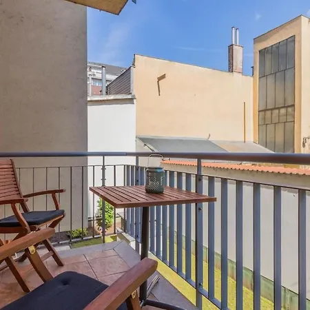 Apartament Cosy Pet-friendly Flat W Balcony @ Orczy Garden
