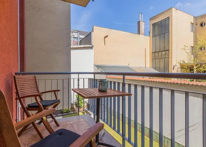 Apartman Cosy Pet-friendly Flat W Balcony @ Orczy Garden